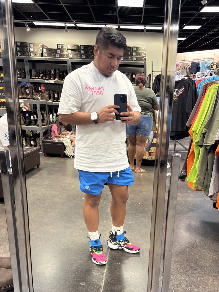 MajinAdrizzy's tweet photo. @SnkrsStock https://t.co/MevjMxMqjd