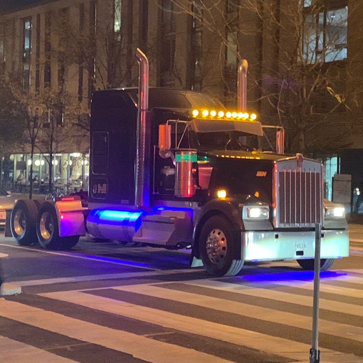 I SAW OPTIMUS' TRUCK FROM TRANSFORMERS PRIME IRL