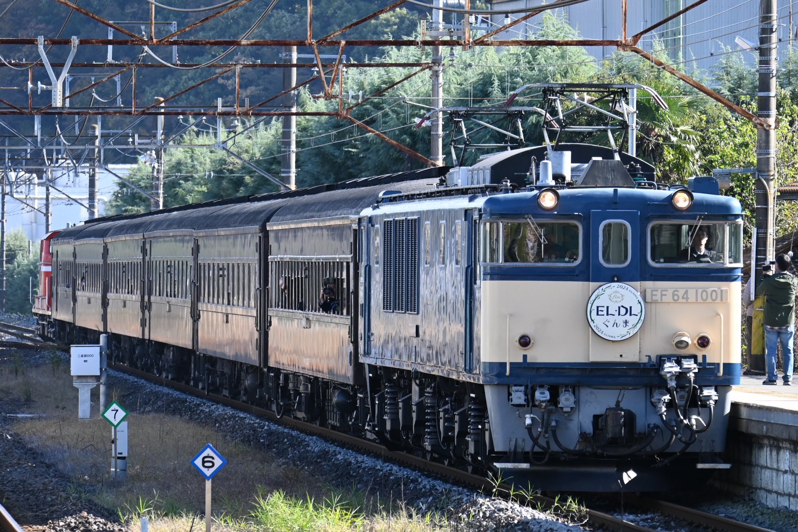 いすゞ エルフ 小型 アルミバン TKG-NLR85N (28662)｜中古
