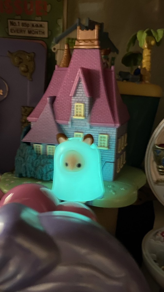 Wts Sylvanian Families, all ready stock Ina (ready kamar).

🎀 Ghost Bunny (glow in the dark),🍊vid 161k
🎀 Mermaid bunny, 🍊 vid 94k
🎀 Persian triplets 🍊vid 170k
🎀 Baby Persian Jpn, 🍊 vid 156k
🎀 Dream Marine mouse, 🍊 vid 256k
🎀 Baby Trio Princess, 🍊 vid 422k

📍Jakarta