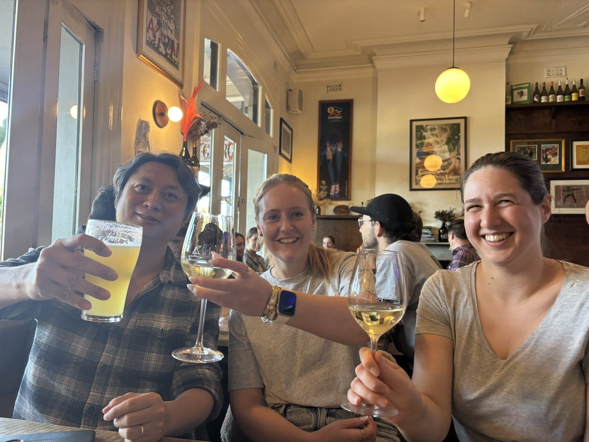 Dr Laura 👩‍🔬 tweet media