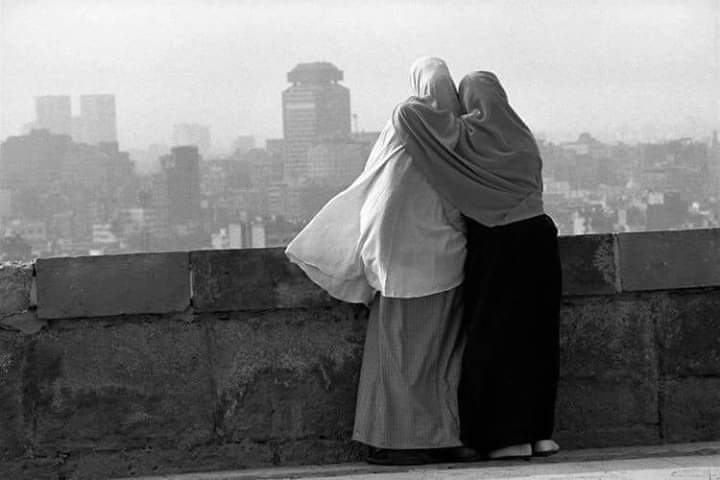 caday112's tweet photo. "وكم من صَديقٍ لَم يكنْ ذا قرابةٍ،
ولكنهُ في القلبِ دومًا من الأهلِ".♥️ https://t.co/RCcgVm5nC2