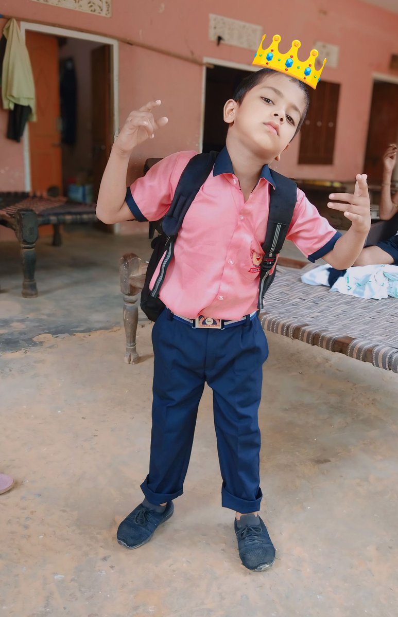 RAJESHY30767947's tweet image. Happy birthday beta ji God bless you