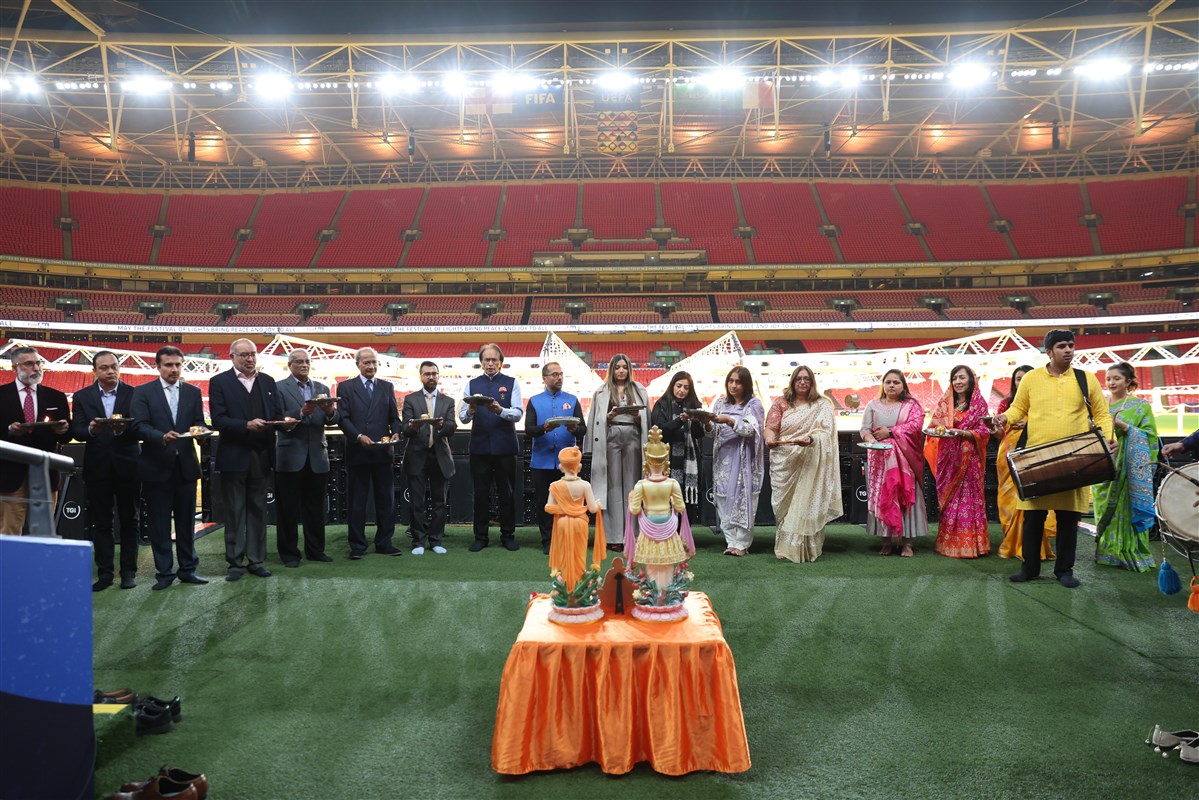 Historic Diwali Celebration by The Football Association at Wembley Stadium, London, UK baps.org/l/1rckg5