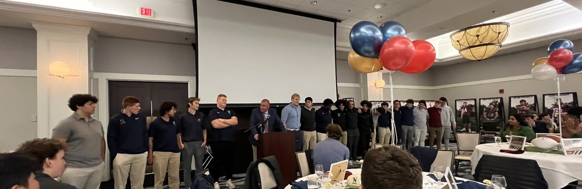 DXSF_FB's tweet photo. Awesome finish to the 2024 season last night at our banquet and another instant classic by @shotbystin on the season recap https://t.co/ikKod0nMaQ ! https://t.co/ugMuIQGkzS