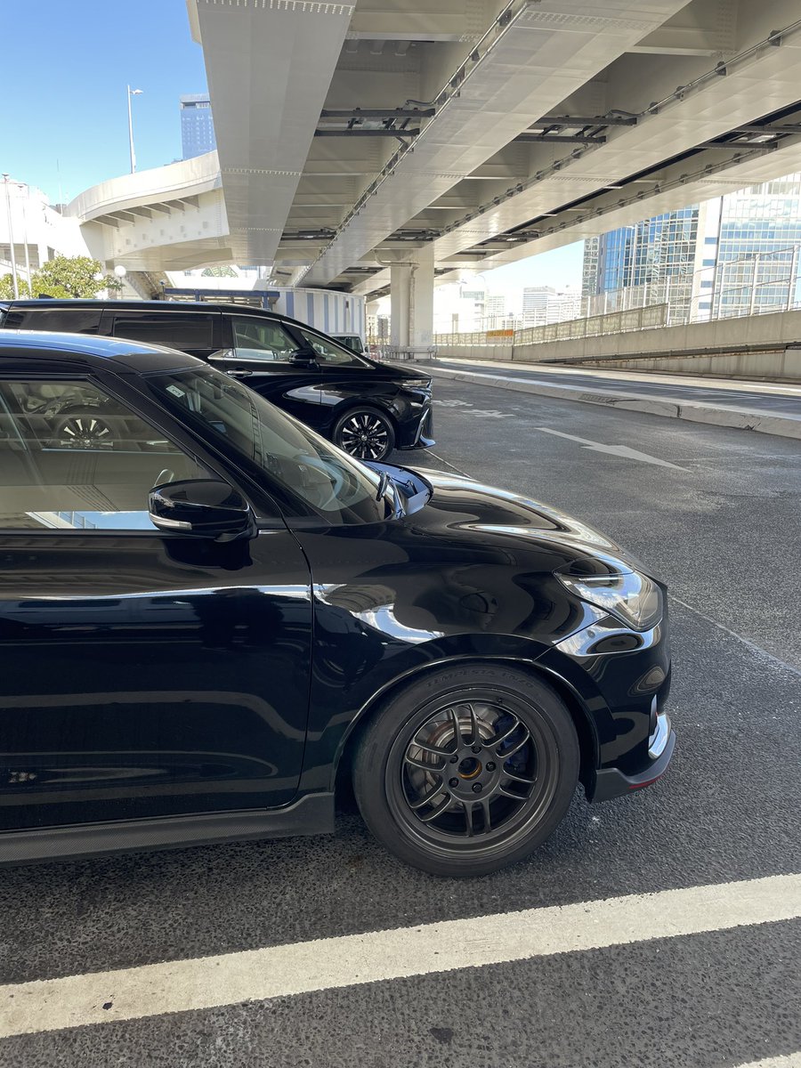 野暮用で25〜6年ぶりに芝浦パーキングへ
毎週末走りに来てた頃が懐かしい