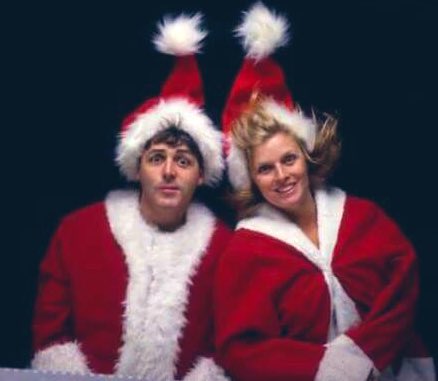 Super70sSports's tweet photo. Just heard Wonderful Christmastime. I know this song annoys some people but I unapologetically consider it a fucking yuletide classic. At least McCartney understood Christmas is supposed to be fun unlike John “Hope you still enjoy Christmas with everybody fucking dying” Lennon. https://t.co/EnwZn4AErk