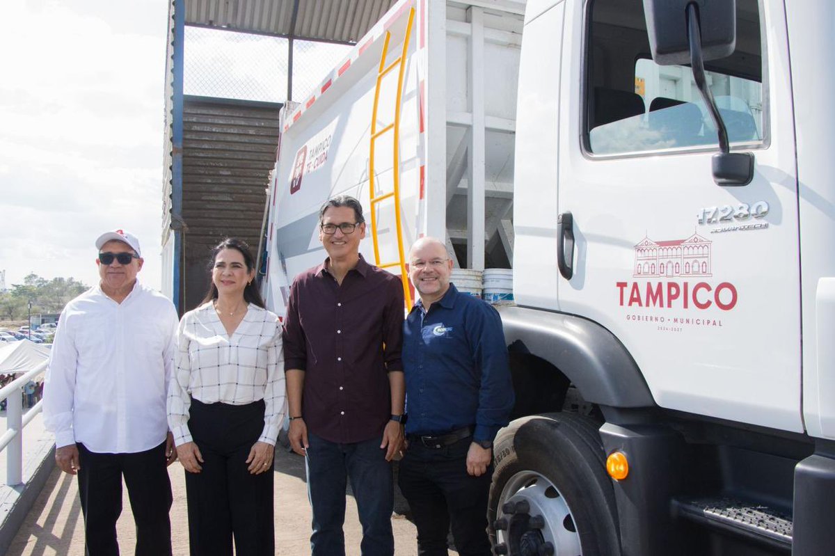 erasmoglz's tweet photo. Recorrimos el Centro de Transferencia de Residuos Sólidos en Tampico, acompañado por mis compañeros y amigos Presidentes Municipales, @MonicaVTampico y @armando_4t.

Nuestro compromiso es trabajar en soluciones innovadoras y sostenibles para nuestra zona conurbada #aDarle! https://t.co/2XUOmiVIOV