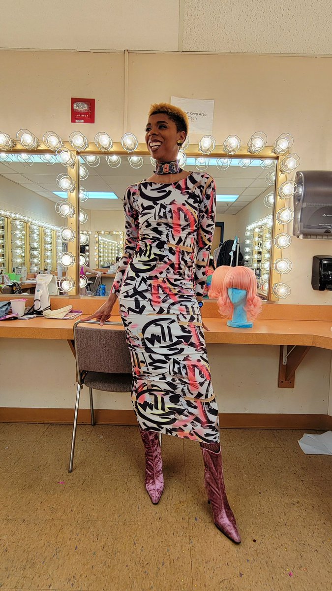 opening night✨️
The Black Rep KC Theatre presents Hip-Hop Cinderella🪡🪡 Costume Designer WHITNEYMANNEY