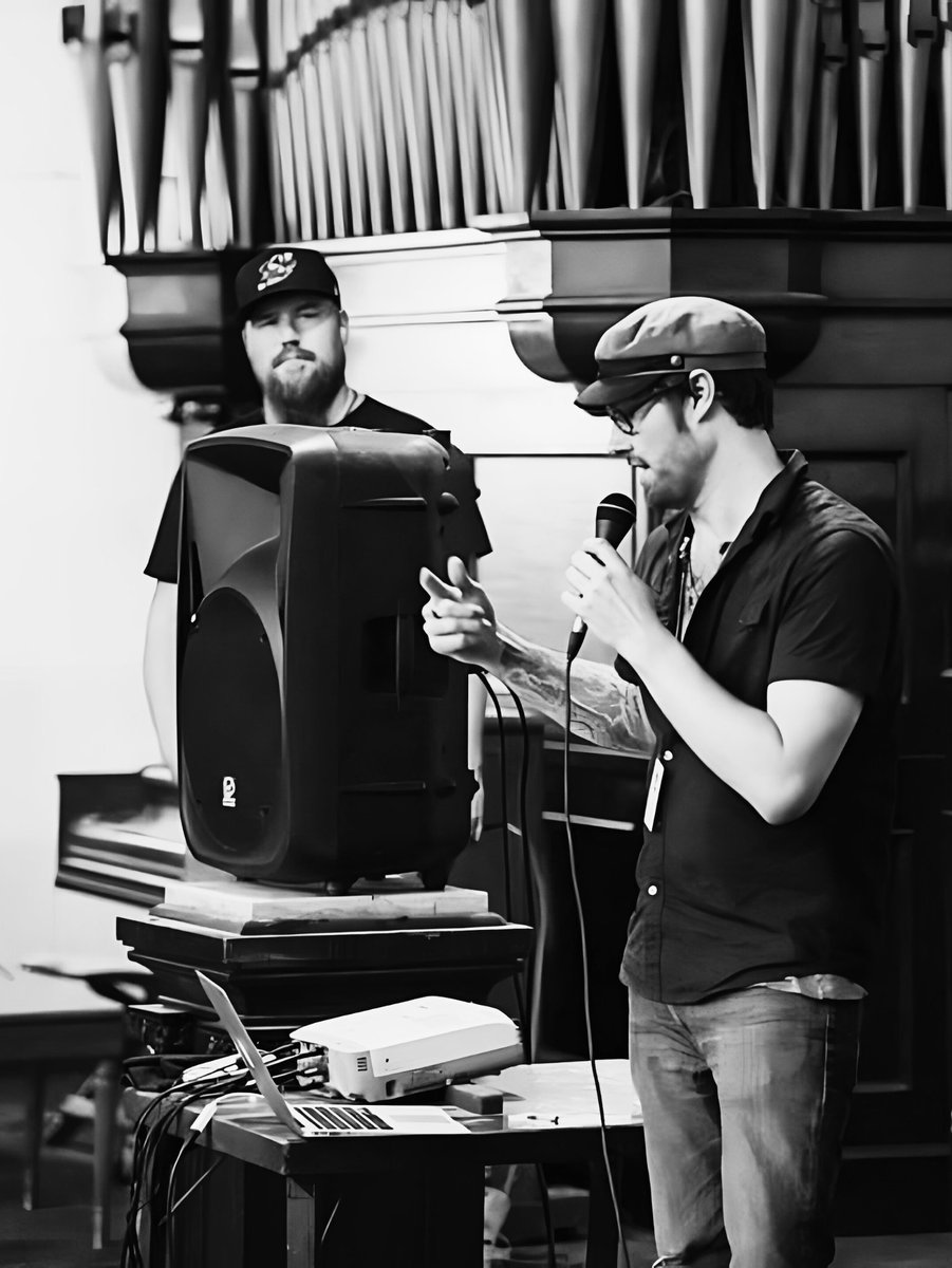 YES! I have a new talk.

Counting down the days of this event this Dec 14th for the 3rd Annual Holiday Spirits Event at Haunted Rock Island Roadhouse! 🎟️👻 #Paranormal #aarongthompson

100% to be given out - Give back this holiday!! 

aarongthompson.com/event-details/…