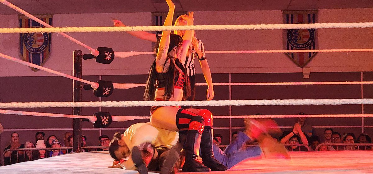 RealMaskedChaos's tweet photo. This is Awesome! #NXTLakeland https://t.co/xqCAufazkr