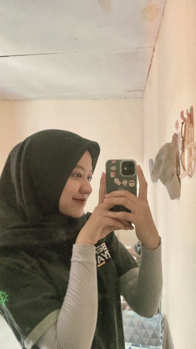 sojoyus's tweet photo. yg sabtu msh kerja, semangat ya guys 😍 https://t.co/b4sP6JAGBw