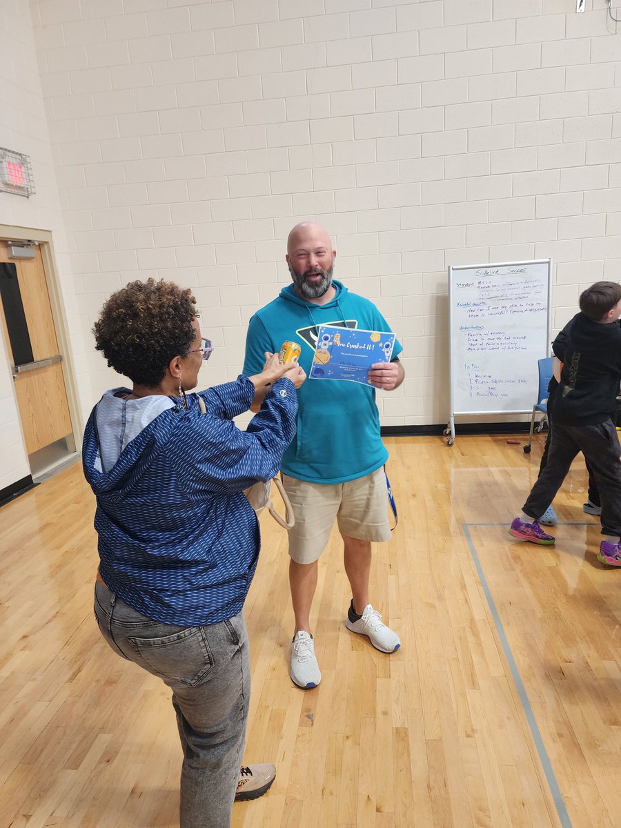 🍊CRUSHIN IT🍊

Ms. Moua is a new face around here and hit the ground running! Her students are enjoying her 8th grade ELA class and the energy she brings. 

Mr. Miller is our AD and keeps up moving smoothly through seasons all while teaching students healthy ways to live!