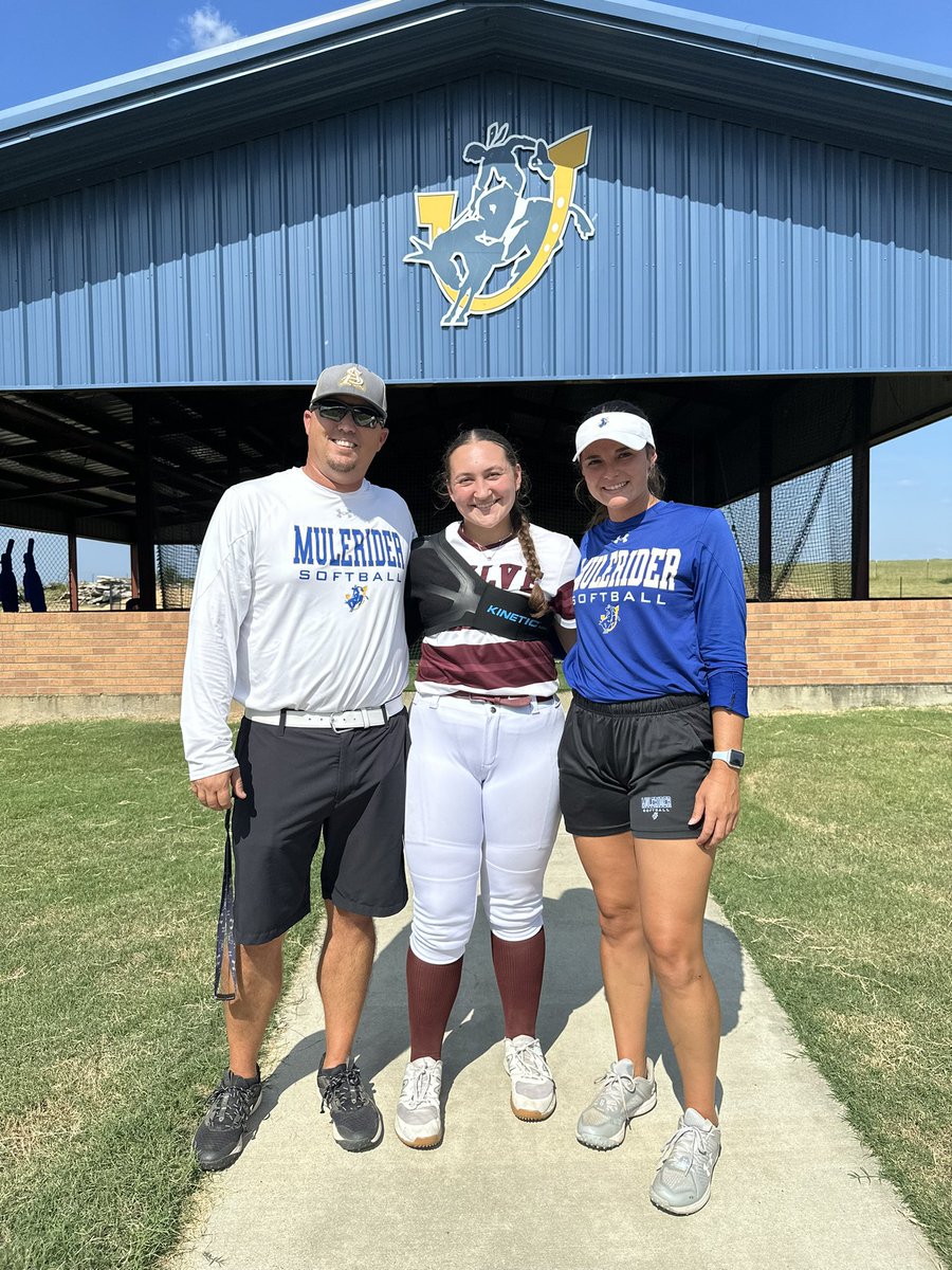 Jade Buchanan tweet media