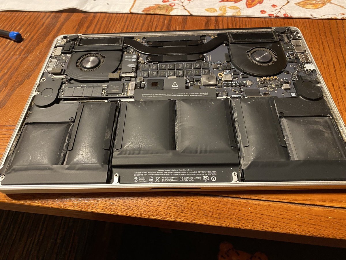 Ryan Lackey (@octal) on Twitter photo Filed in "photos which are terrifying if you know what they are, nonthreatening otherwise." Filed in "photos which are terrifying if you know what they are, nonthreatening otherwise."