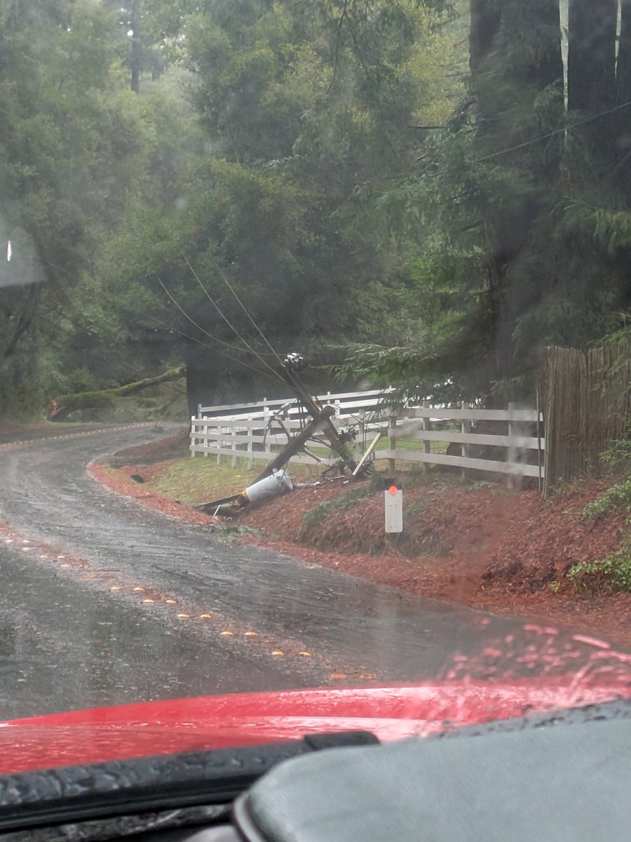 LomaMarFD's tweet photo. This afternoon both Company 55 and Company 57 responded to a tree down that took out power lines and completely blocked Pescadero Creek Road expected reopen time of the road is tomorrow morning at approximately 8:00 a.m. https://t.co/N9ByfgoViX