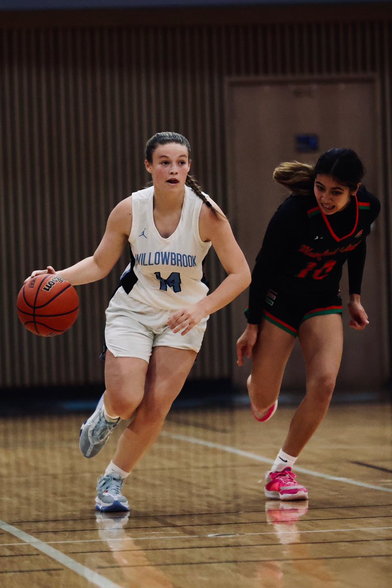 <a href="/piehousesix/">Joe Pearson 📸</a> <a href="/WHS_GirlsHoops1/">Willowbrook HS Girls Basketball</a> <a href="/WillowbrookHS1/">Willowbrook HS</a> <a href="/dkrausewb/">Dan Krause</a> 27th Annual Willowbrook Girls Basketball Thanksgiving Invitational (Night 2)

End of 3rd Quarter

Warriors: 23
Plainfield East: 31

Kendall Medinger leads the Warriors with 7 points.

#DubsUp 📸 <a href="/piehousesix/">Joe Pearson 📸</a> <a href="/WHS_GirlsHoops1/">Willowbrook HS Girls Basketball</a> <a href="/WillowbrookHS1/">Willowbrook HS</a> <a href="/dkrausewb/">Dan Krause</a>