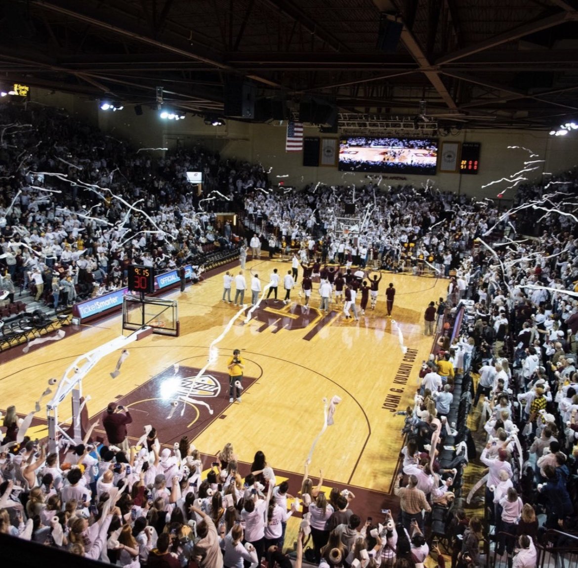 Extremely blessed to receive a D1 offer from Central Michigan University. Thank you to Coach Tony Barbee and all the coaching staff. #Blessings