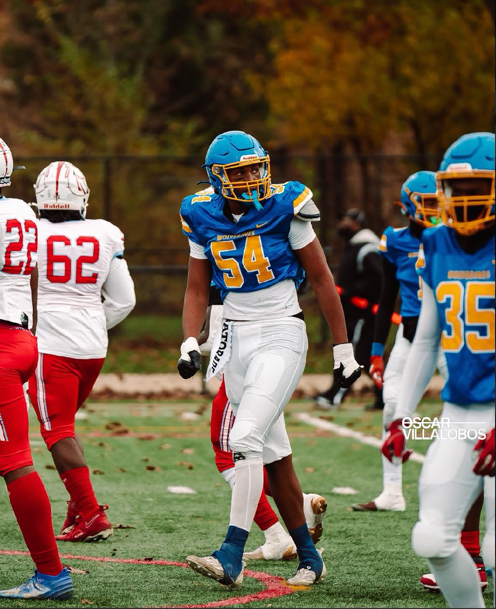 Full Sr szn Highlights
<a href="/SinqueTurner/">Coach Turner</a> <a href="/CoachJack1911/">Coach Jack</a>
<a href="/Levi_bradley312/">Levi bradley</a> <a href="/OLMafia/">OL MAFIA</a> <a href="/LemmingReport/">Tom Lemming</a> <a href="/EDGYTIM/">Timothy “EDGYTIM” OHalloran</a> <a href="/AllenTrieu/">Allen Trieu</a> <a href="/adamgorney/">Adam Gorney</a>
<a href="/MohrRecruiting/">Brian Mohr</a> @RivalsFriedman
<a href="/PrepRedzoneIL/">Prep Redzone Illinois</a> <a href="/scottybscout/">Scott Burgess</a> <a href="/TomLoy247/">Tom Loy</a>
<a href="/OJW_Scouting/">PrepRedzone Oliver</a> <a href="/michaelsobrien/">Michael O'Brien</a>
@SWiltfong-<a href="/DeepDishFB/">DEEP DISH FOOTBALL</a>
hudl.com/v/2QsjFY