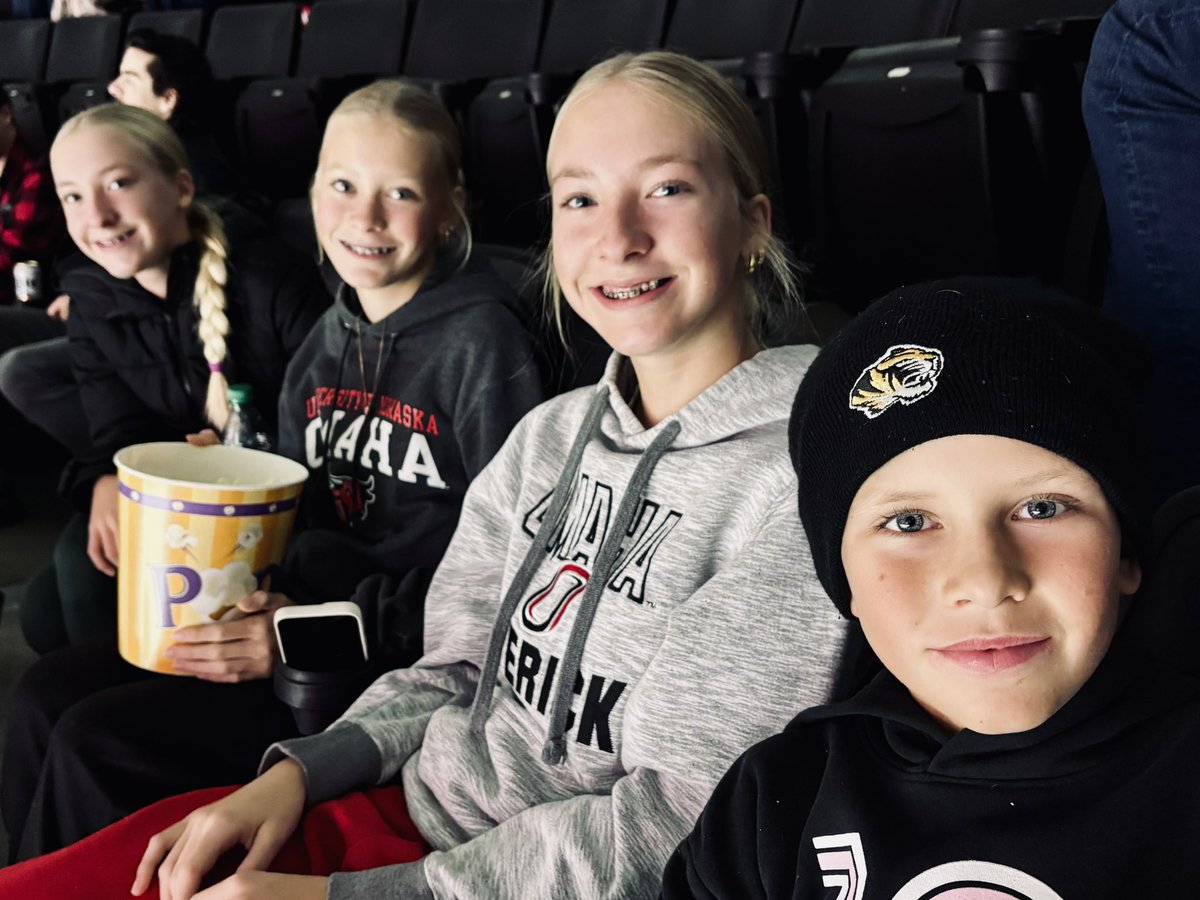 Erin Miles tweet media