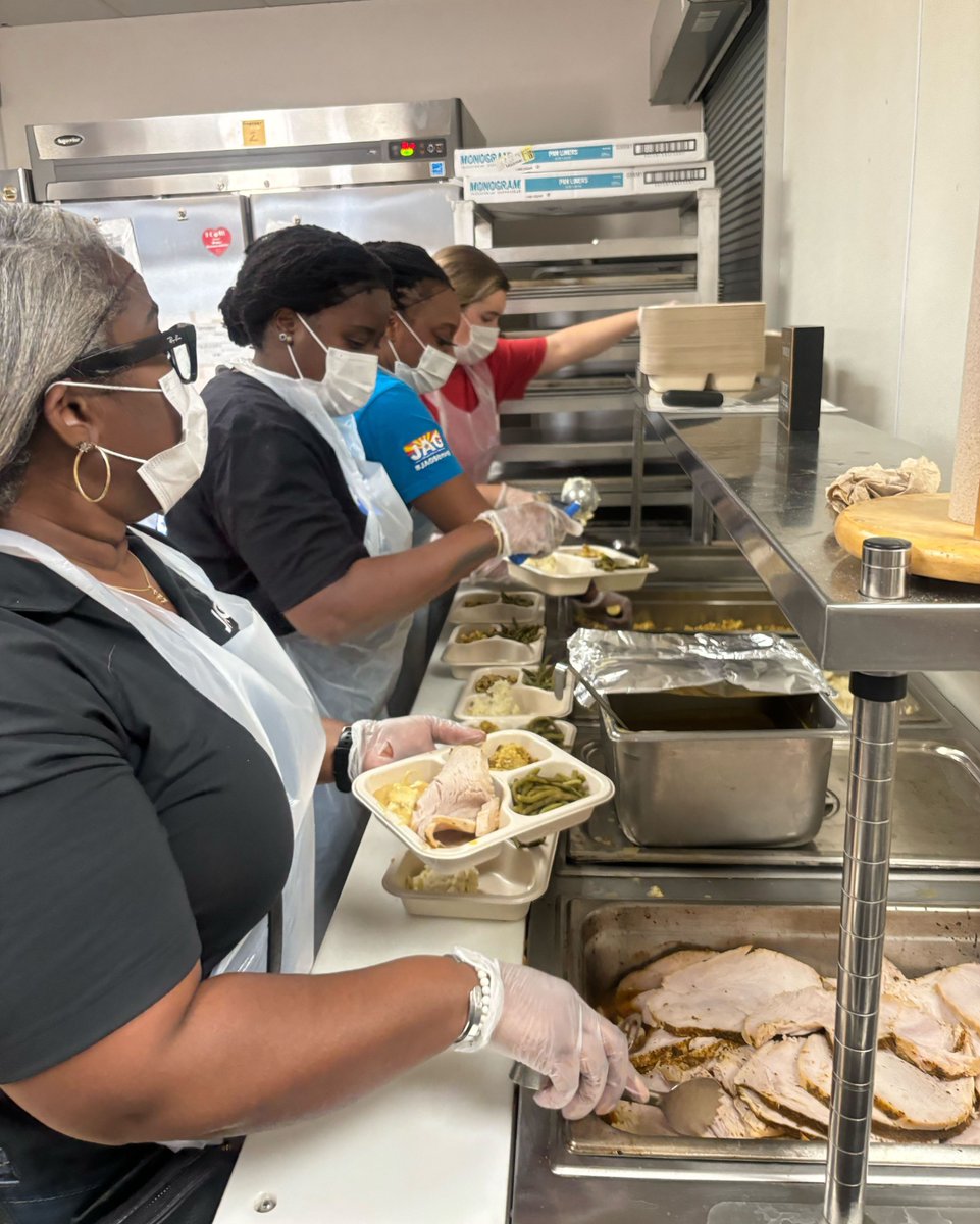 Teamwork makes the Thanksgiving dream work 🦃!

Our JAG Staff partnered with YWCA to roll up their sleeves and prepare Thanksgiving meals for the elderly in our community.

Let’s remember to be thankful for what we have and keep giving back! 

#Community #Gratitude #Givingback