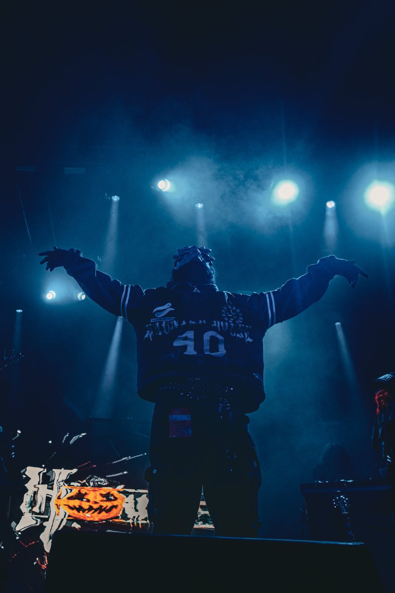 Witchouse40k's tweet photo. H A U N T E D  W O R L D

DENVER, CO YOU WERE AMAZING 🕷️ 

THANK YOU LIL DARKIE KXLLSWXTCH NASCAR ALOE JASIAH AND EVERYONE ELSE INVOLVED IN MAKING THIS HAPPEN

ARIZONA TWO WEEKS AWAY 🏚️ NEW MUSIC AND VISUALS NEXT WEEK https://t.co/XiXyVgdH58