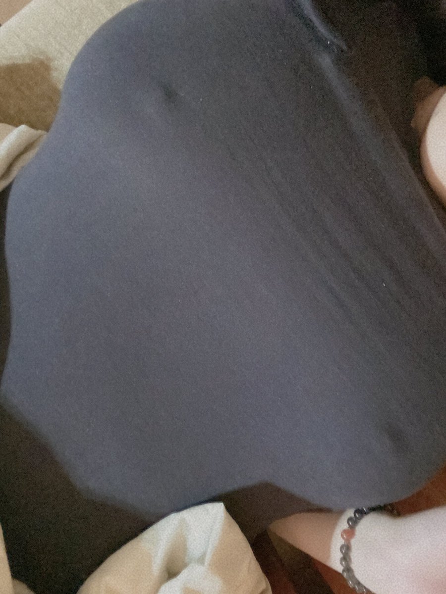 不用擠就有乳溝的人♥️ tweet media