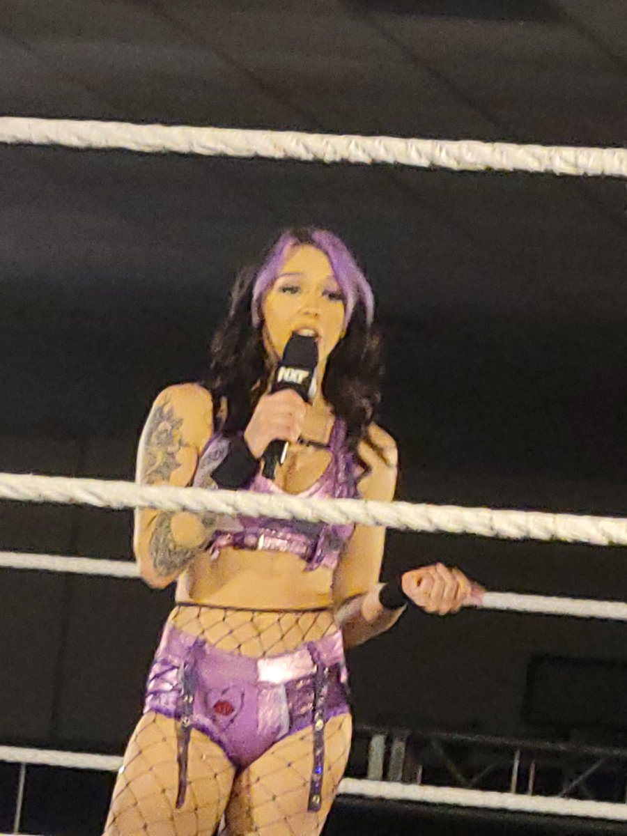 @CoraJadeWWE &amp; <a href="/roxanne_wwe/">roxanne</a> 
#NXTLakeland