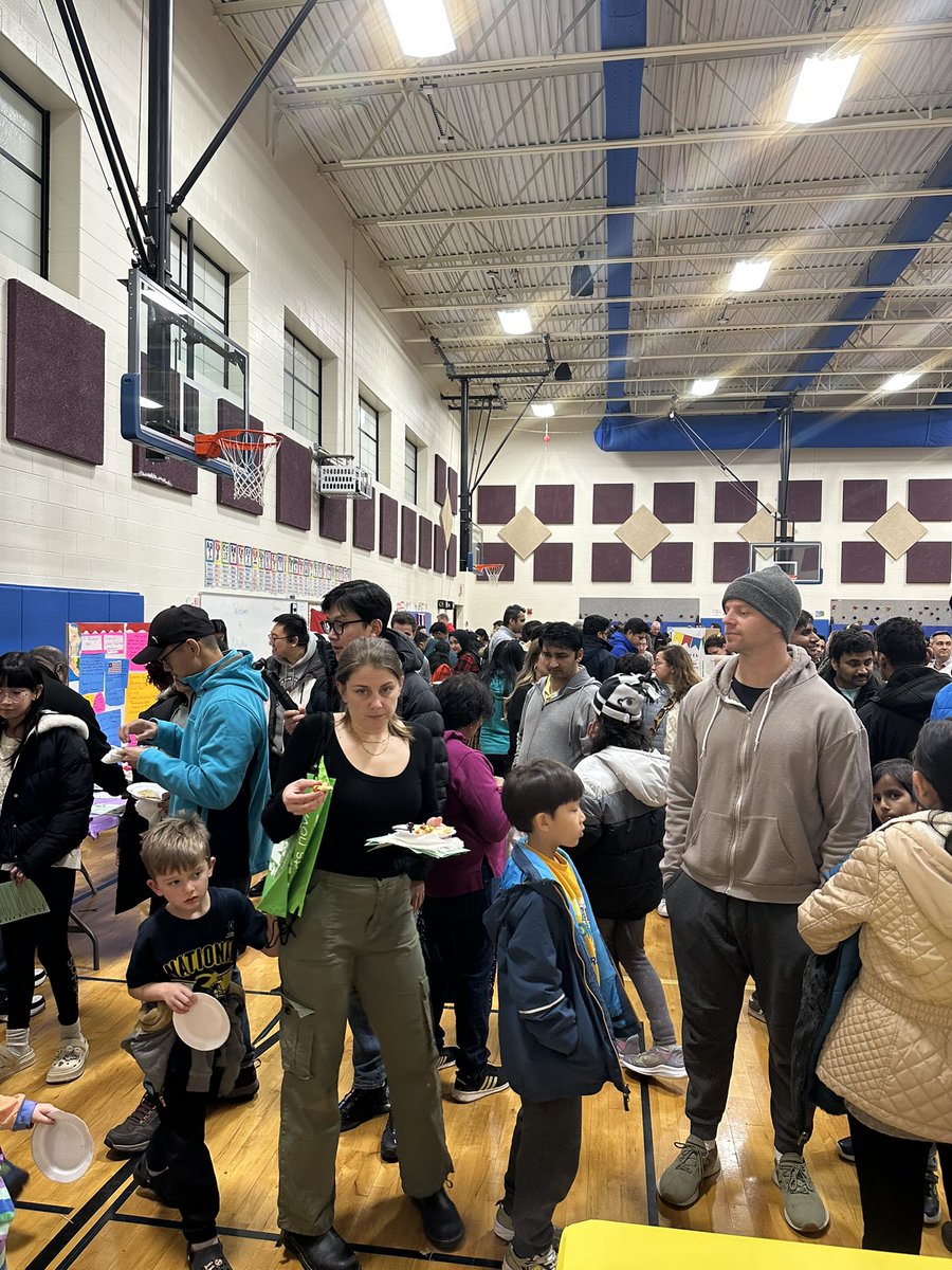 A great night of learning and celebrating at VO Multicultural Night. <a href="/NCSD/">Novi Community School District</a>