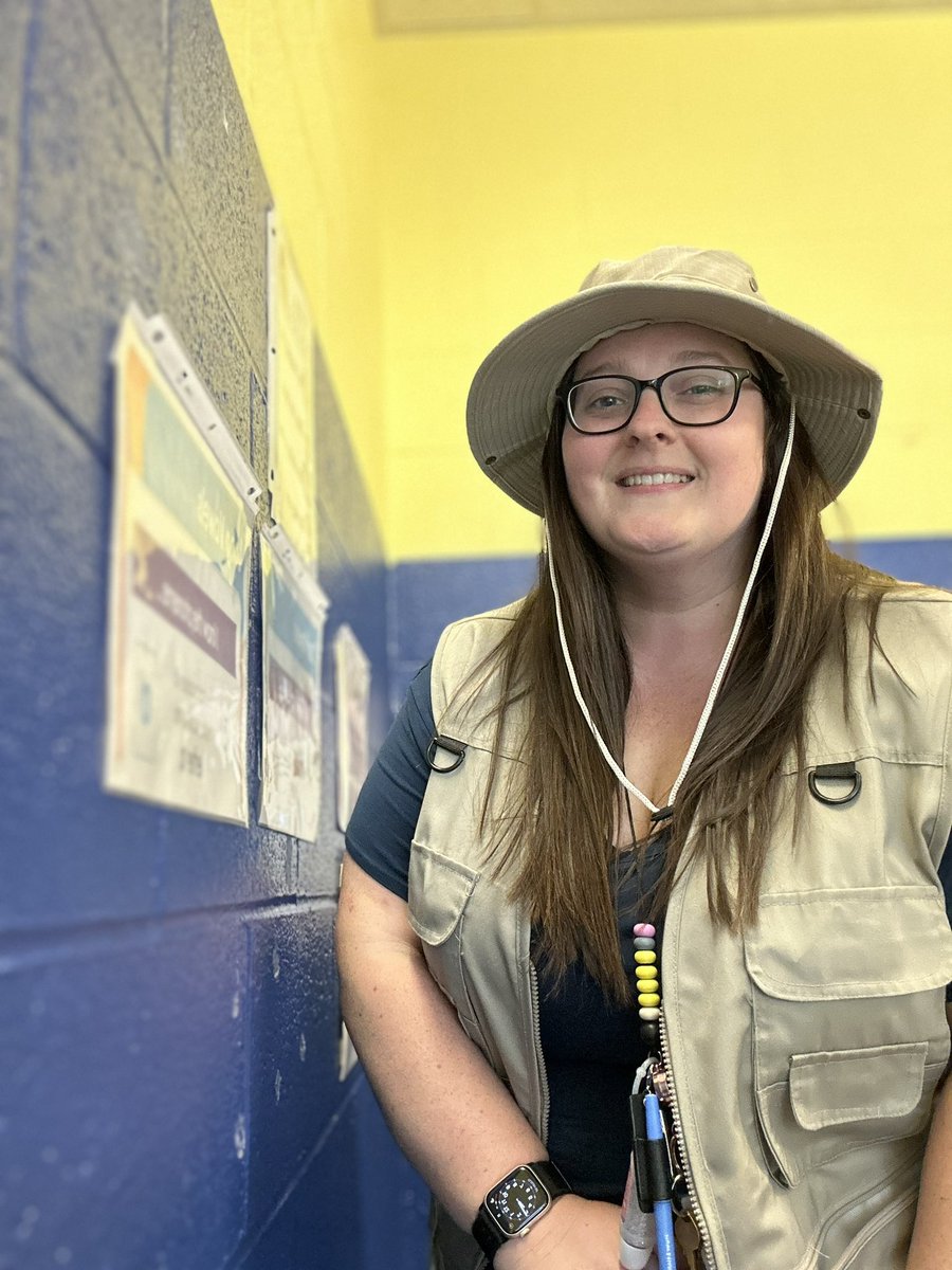 MrsAngel_WMES's tweet image. WMES First graders have traveled back in time to use Cuneiform to write their names on clay tablets! Of course I’m an archeologist there to guide them through their time travel. #WMES #MCPS #CKLA #languagelearners