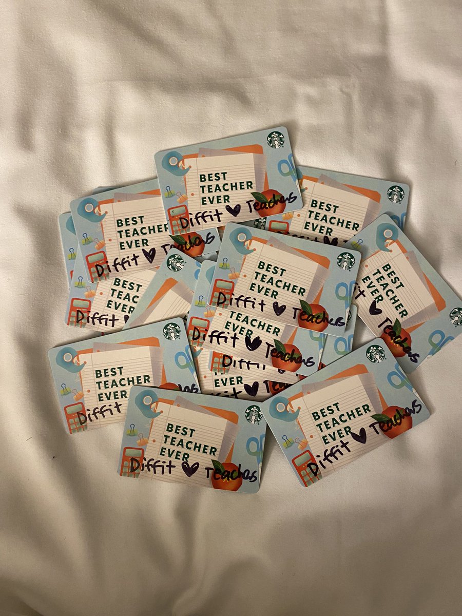 teachingfactor's tweet image. #NCTE24 Attendees! Don’t miss this chance to start your day caffeinated, connected, and inspired.  Meet Michele Haiken, NCTE Author.
📍 Where: Starbucks Westin Hotel Lobby
📅 When: Saturday, 7:00 AM
🎉 What: FREE coffee for the first 20 attendees -because @DiffitApp ❤️ teachers!