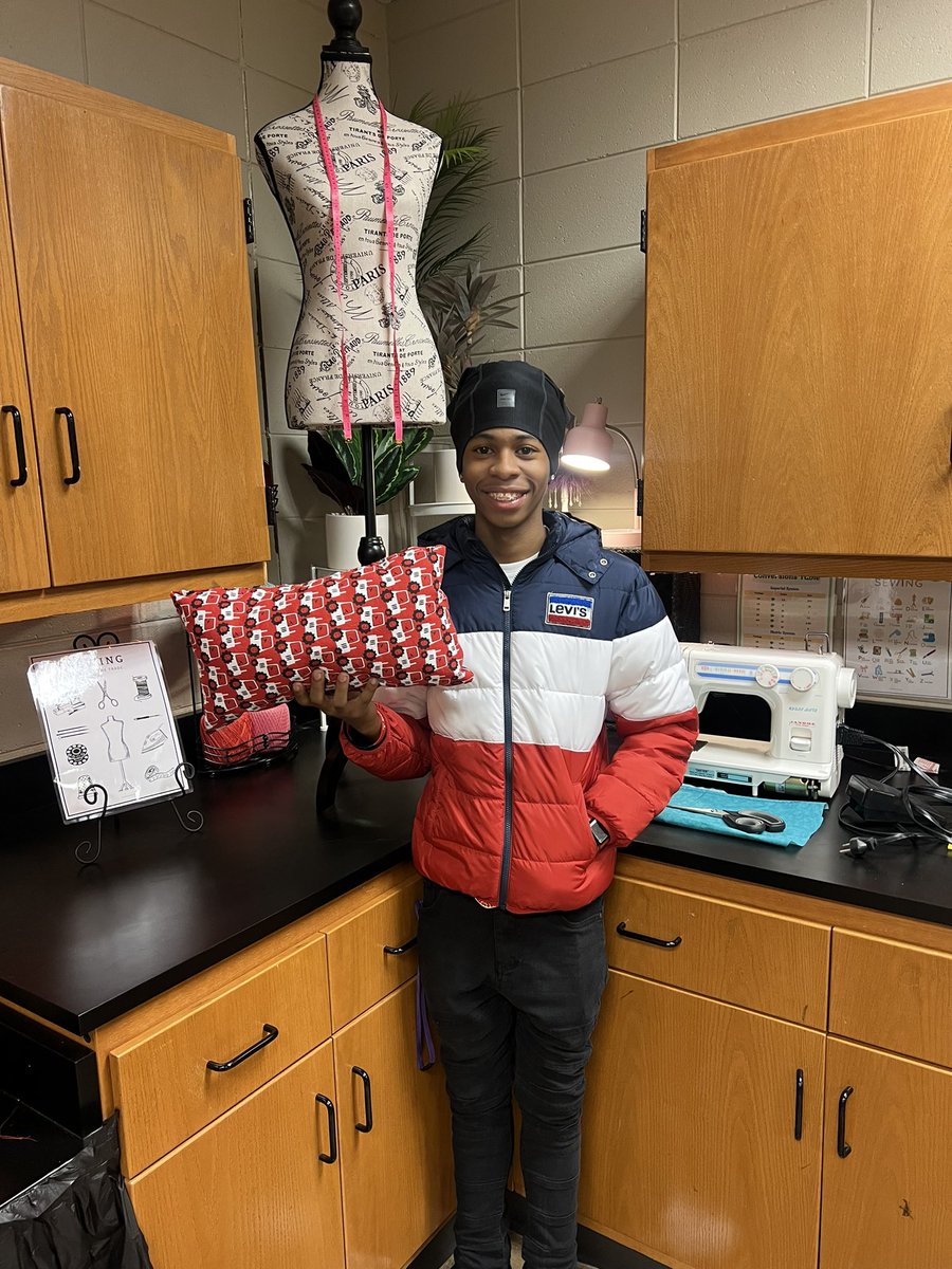 LaKeya Colston (@lcolston1) on Twitter photo In my FACS classes, many if not all of my Ss have never picked up a needle & thread. I told them we will be making pillows. They immediately shut down and said they couldn’t do that and it looked too complicated. Take a look at their results. <a href="/pghs_spartans/">Pleasant Grove High</a> <a href="/JEFCOCareerTech/">JEFCOED Career Tech</a> In my FACS classes, many if not all of my Ss have never picked up a needle & thread. I told them we will be making pillows. They immediately shut down and said they couldn’t do that and it looked too complicated. Take a look at their results. <a href="/pghs_spartans/">Pleasant Grove High</a> <a href="/JEFCOCareerTech/">JEFCOED Career Tech</a>