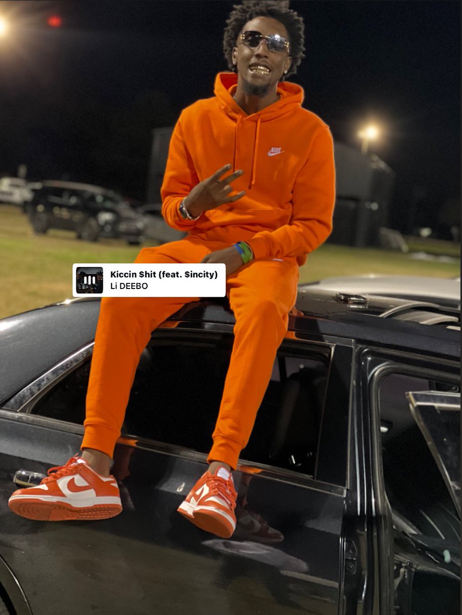 LiDeebo's tweet photo. Felt like posting🧼🍊 https://t.co/0VQYaaxvBj
