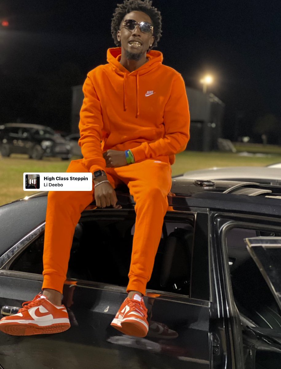 LiDeebo's tweet photo. Felt like posting🧼🍊 https://t.co/0VQYaaxvBj