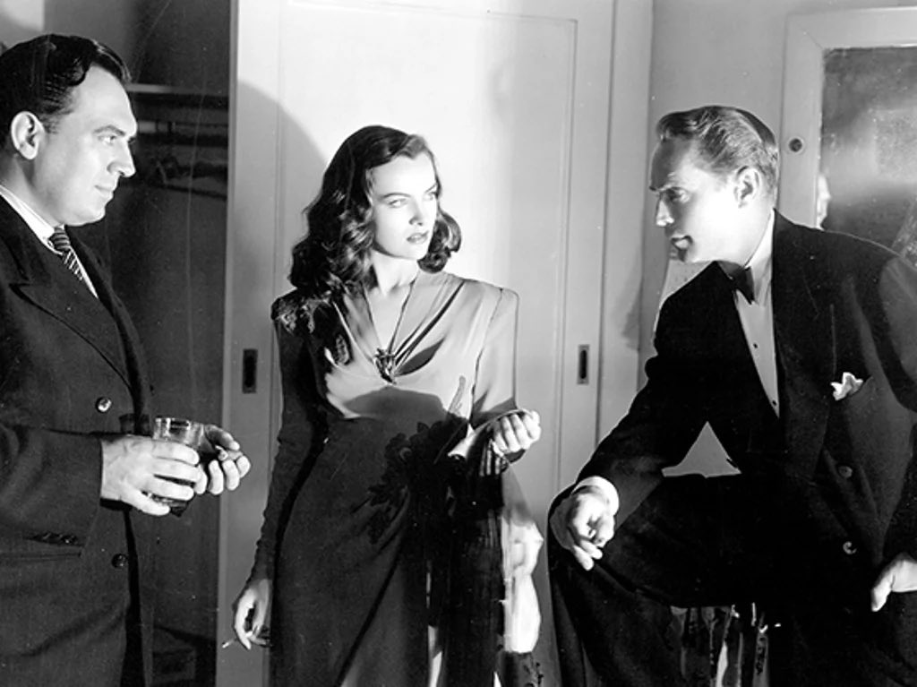 ColeCorri's tweet photo. Day 22 #NoirvemberChallenge

Favorite Secretary in a Noir: This one’s easy for me: Ella Raines in Phantom Lady. https://t.co/12gzgb6wZi