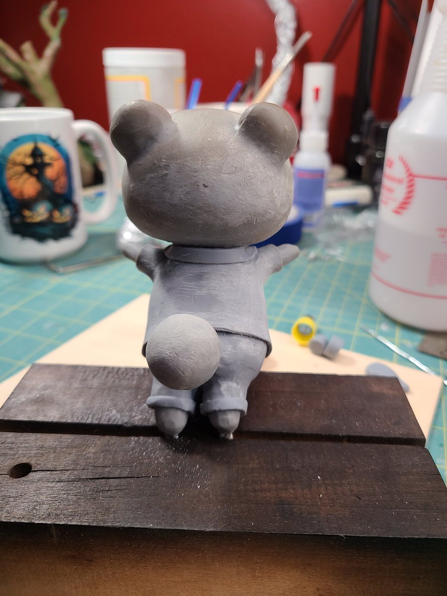 ClokwrkDesigns's tweet photo. Tom Nook has officially been baked. Some final sanding ti smooth him out, but I am now moving on to work on Isabelle :) https://t.co/Byntx3gSfN