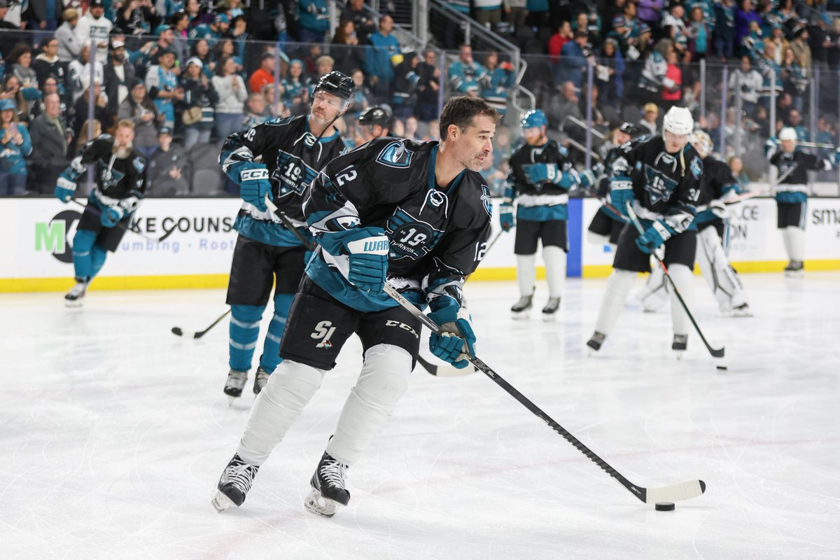 SanJoseSharks's tweet photo. We got the band back together. 🥹

#19ForeverTeal x #GreatestOfAllTeal https://t.co/4iz7nnvlps