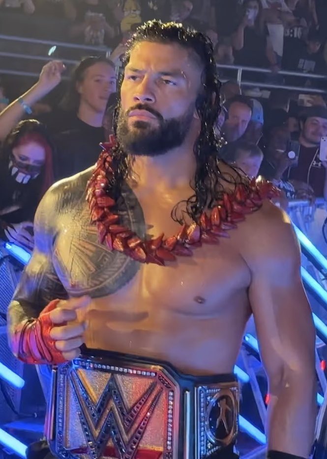 Imagine telling someone in 2022 that these two would be TEAMING TOGETHER??!!?!?!