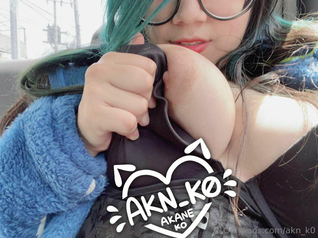broloooooooooo's tweet photo. Akane me acaba de bloquear por subir sus fotos 🥲 https://t.co/NbDjltBtiv