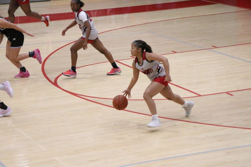 Lady Rebels Cruise Past Muhlenberg County in First Scrimmage

yoursportsedge.com/2024/11/22/lad…