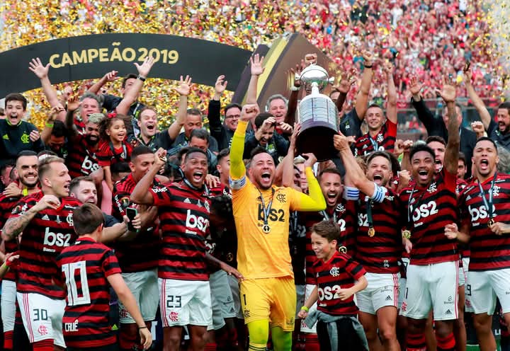 Há exatos 5 anos, o Mengão conquistava o BI da América em uma virada INCRÍVEL, ÉPICA, MEMORÁVEL... ❤️🖤🔥