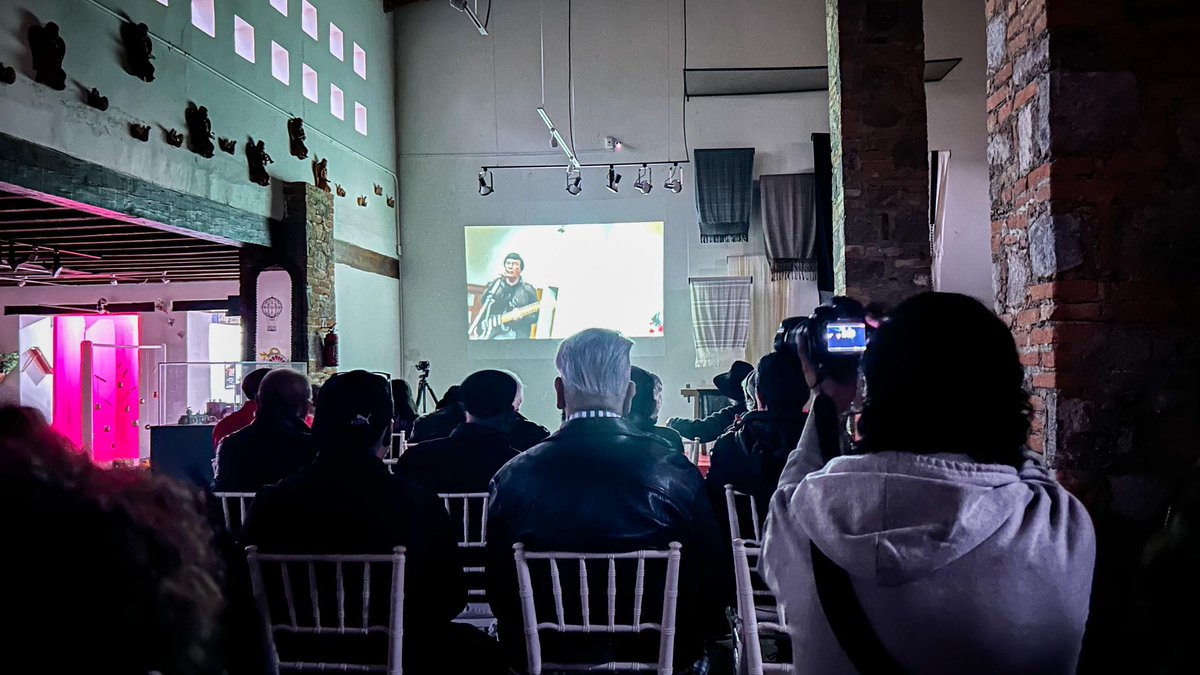 CulturaEdomex's tweet photo. Así vivimos la maravillosa #NocheDeMuseos en el Centro Cultural Mexiquense, dentro del @museohaciendalapila_edomex y el @mahedomex, agradecemos a las y los asistentes que nos acompañaron a disfrutar de la cultura, el arte y música. 
¡Nos vemos en la siguiente!
#ElPoderDeServir https://t.co/BpS0qTMr0w