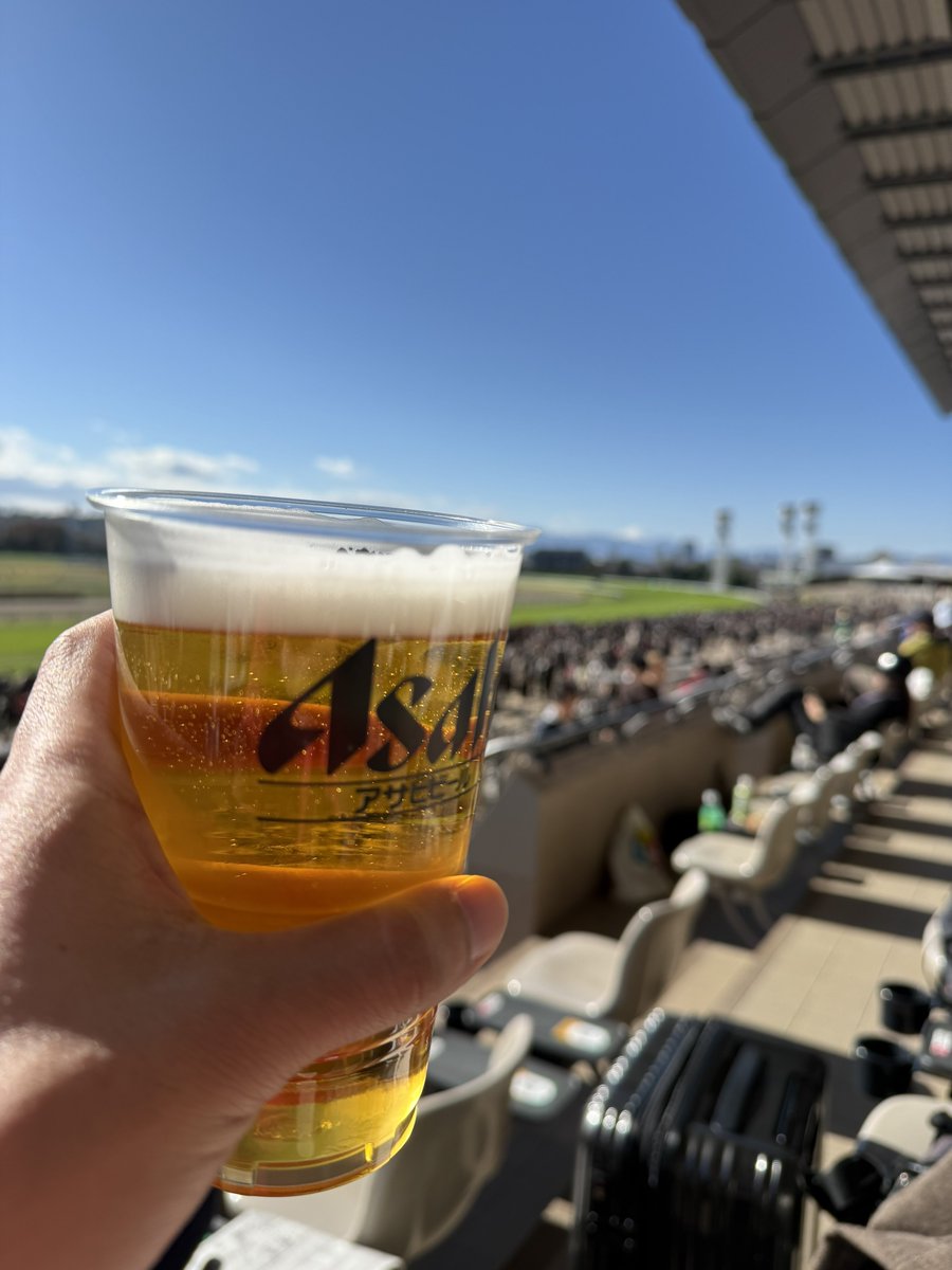 PROCESS_flyingV's tweet photo. わかっていても
それでもやっぱり

ビールはうまい https://t.co/st2mCu81Nu