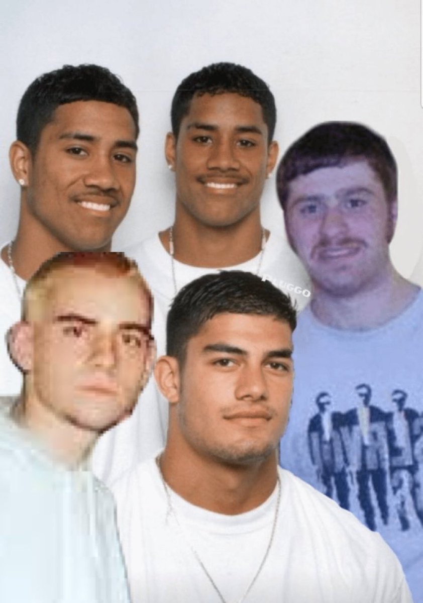 I guess we finally got the full family photo 😭🤦‍♂️

📸: <a href="/Pluggo_/">Pluggo | @LoveWrestlingCA</a> 
#SmackDown