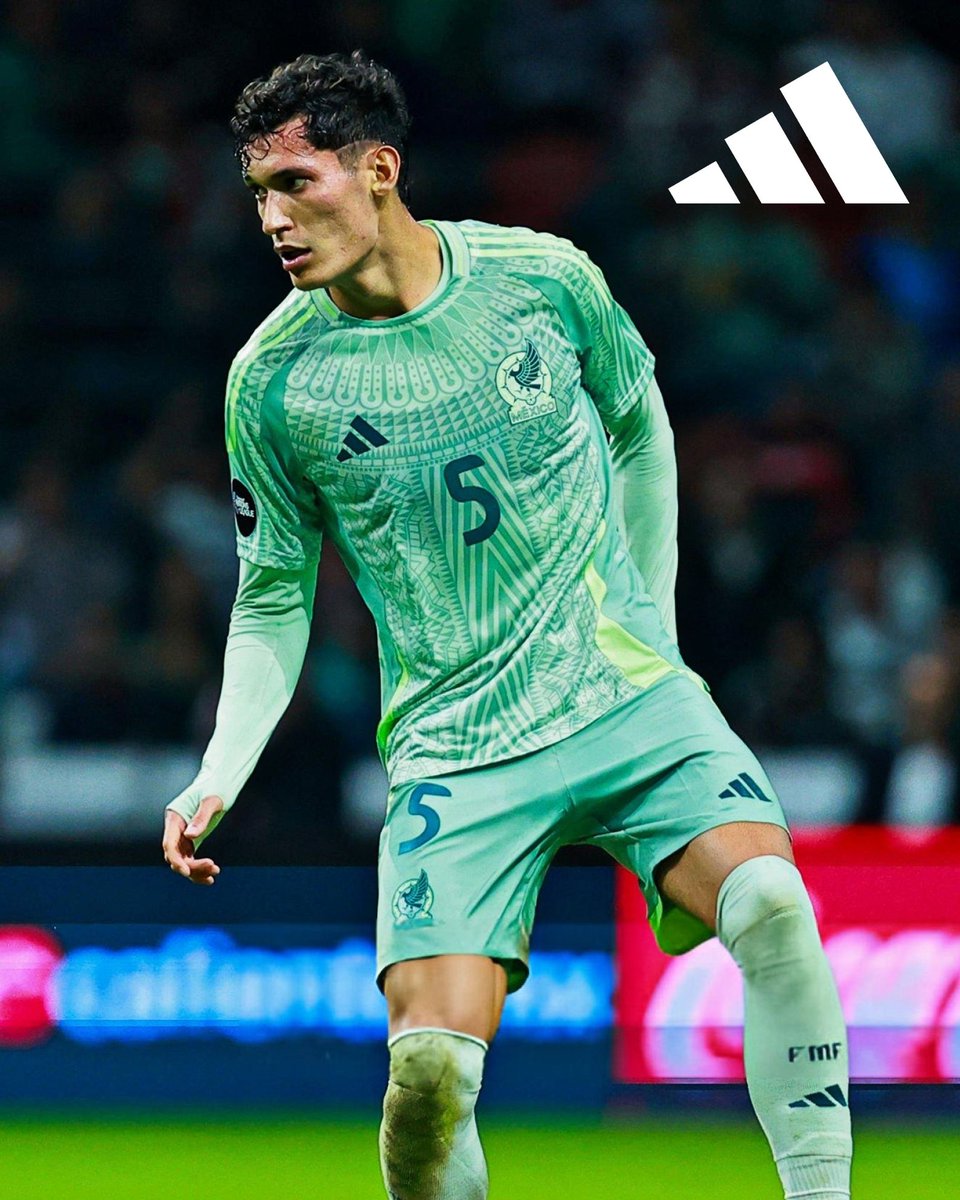 Analistas tweet media