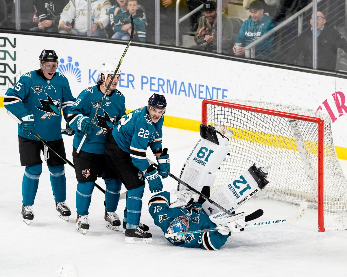 SanJoseSharks's tweet photo. Update: Nabby's still got it. 🤯 https://t.co/FJWozMqCNd