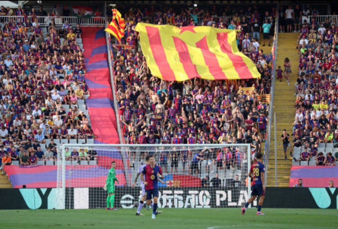 La meva opinió en un fil sobre el conflicte entre l'<a href="/GradaAnimacio/">Grada d’Animació FCB</a> i la directiva del <a href="/FCBarcelona_cat/">FC Barcelona</a>. Sóc fundador i primer president de la <a href="/PenyaAlmogavers/">Penya Almogàvers</a> ja fa 35 anys. Com a resum dir que és un conflicte absurd i que encara s'està a temps de reconduïr. Per què és absurd?
