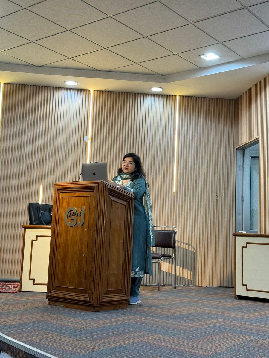 GJIMTMohali's tweet photo. "Empowering Minds, Easing Stress ✨

GJIMT hosted a transformative workshop on Stress and Anxiety Management with Dr. Prinka Arora from Maya Wellness, inspiring students with practical tools for a healthier, happier life. 💡🧘‍♂️ https://t.co/lfA9zEOmnR