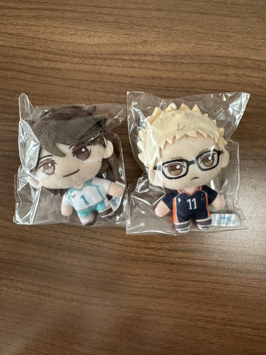 siz_rs's tweet photo. 【交換】SEGA  セガ  ラッキーくじ 
ハイキュー  

【譲】
B賞　及川徹、月島蛍
D賞    月島蛍、佐久早聖臣
E賞     弧爪研磨、赤葦京治、田中龍之介

【求】
同種　木兎光太郎

お気軽にお声掛けください^ ^ https://t.co/zgjpbMjCHi
