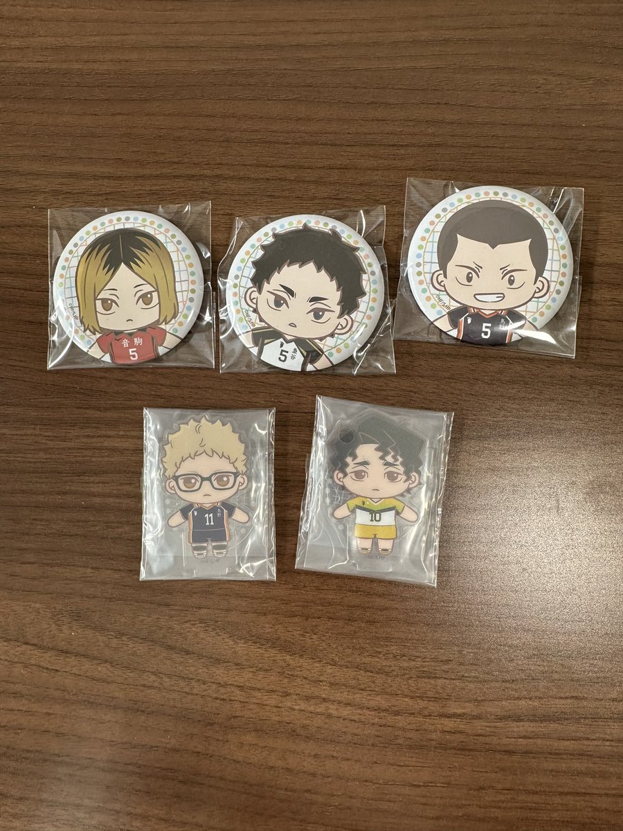 siz_rs's tweet photo. 【交換】SEGA  セガ  ラッキーくじ 
ハイキュー  

【譲】
B賞　及川徹、月島蛍
D賞    月島蛍、佐久早聖臣
E賞     弧爪研磨、赤葦京治、田中龍之介

【求】
同種　木兎光太郎

お気軽にお声掛けください^ ^ https://t.co/zgjpbMjCHi